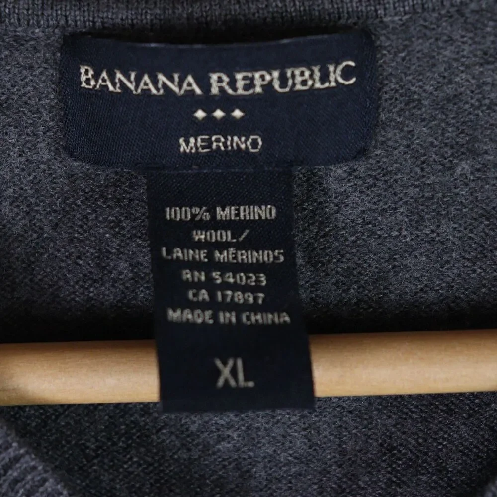 Banana Republic 100% Merino Wool Vest size XL